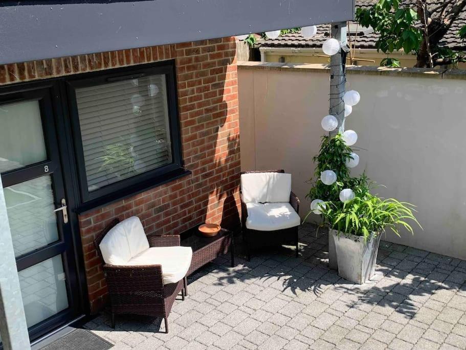 Bournemouth Nr Town Beach Train Coach Shops Lovely Entire Apartment Allows Quiet Good Dogs Zewnętrze zdjęcie